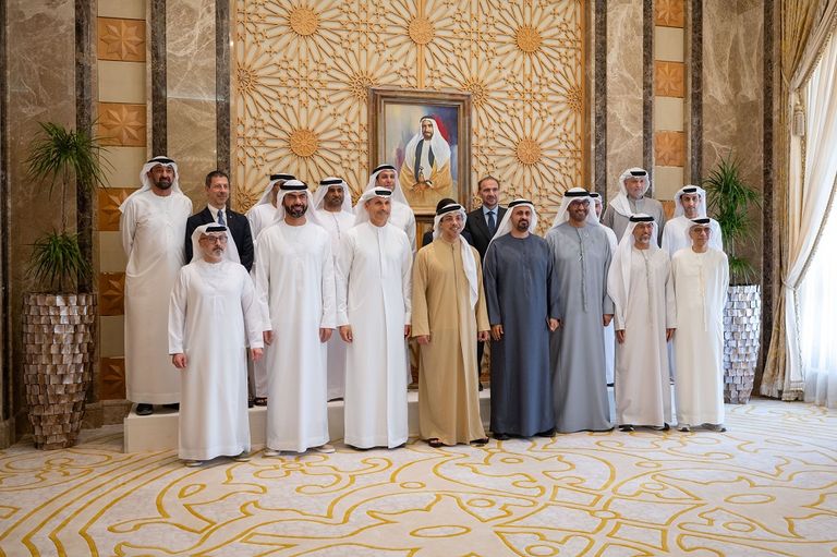 منصور بن زايد يترأس اجتماع مجلس إدارة شركة مبادلة للاستثمار - صورة 3