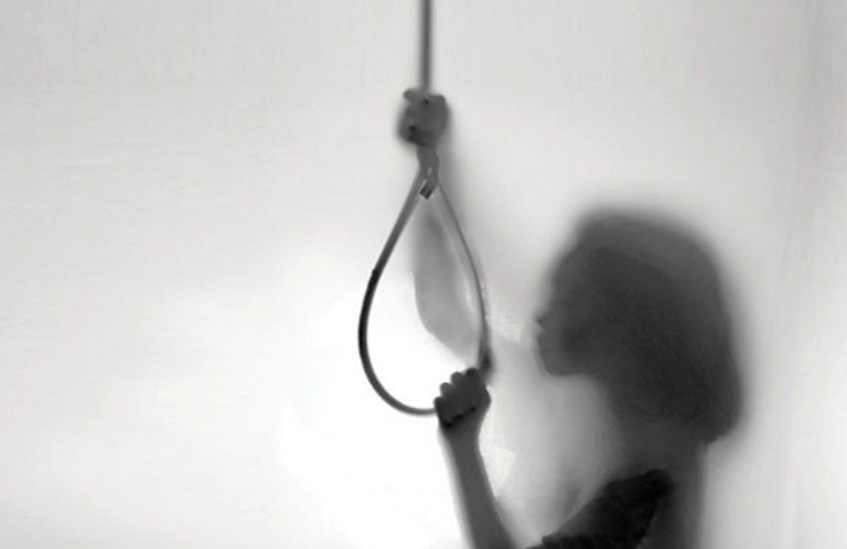 تزايد حالات الانتحار.. هل تغيرت &laquo;كيمياء دماغ&raquo; المصريين ؟  (خاص) - صورة 1