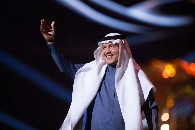في ليلة زفافه.. بدر محمد عبده يحصل على مفاجأة مميزة من والده - صورة 1