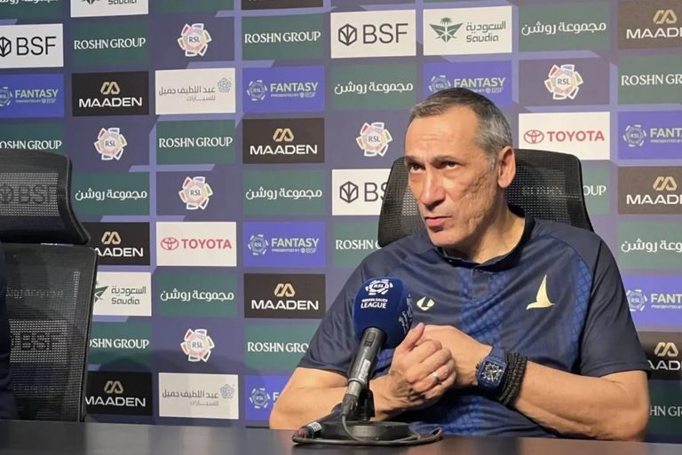 تقارير: إقالة رينارد من المنتخب السعودي.. واتفاق نهائي مع خليفته - صورة 1