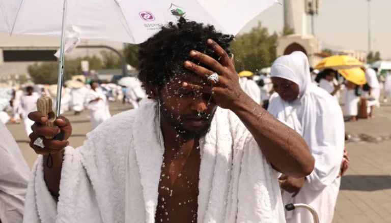 دعاء اشتداد الحرارة.. موسوعة المسلم للتعامل مع الصيف إسلاميا وعلميا - صورة 1