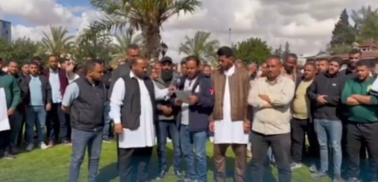 الغرب الليبي يحتج.. أزمة الوقود تهدد بشلل شامل - صورة 1