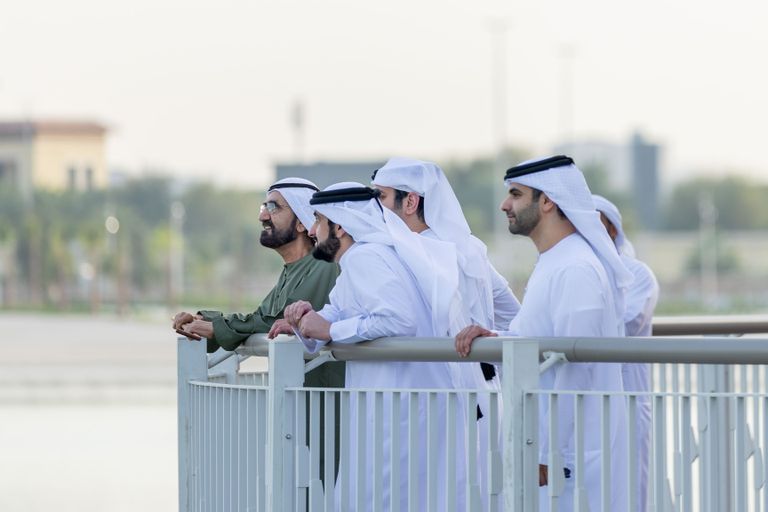 محمد بن راشد يتفقد مشروع شواطئ الممزر.. أجمل وجهة شاطئية عائلية بدبي - صورة 4
