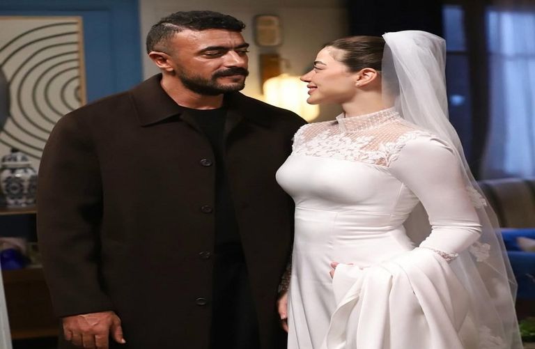 &laquo;حبيبي يا حلو&raquo;.. أحمد العوضي يكتب ليارا السكري مرتديا &laquo;بدلة زفاف&raquo; - صورة 1