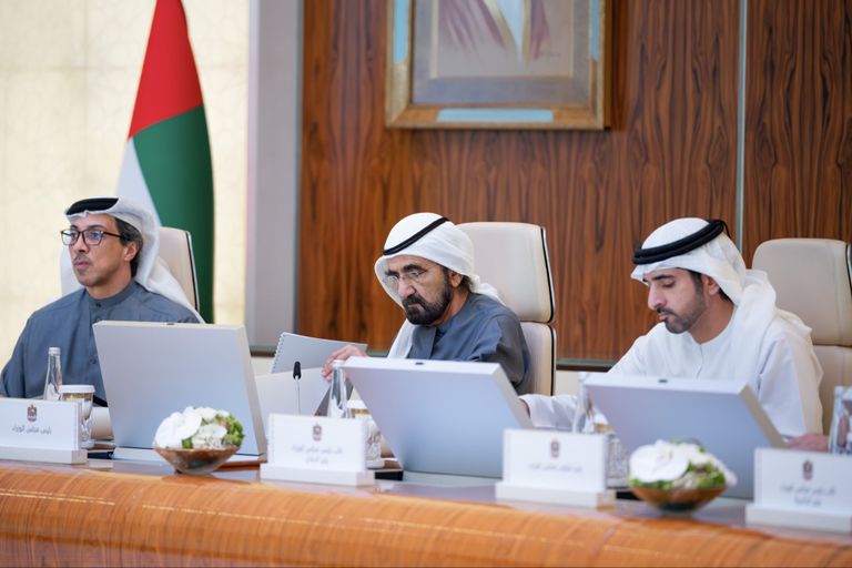 محمد بن راشد يعلن إطلاق المنظومة الجديدة لحكومة الإمارات.. تحول بنسبة 50% للذكاء الاصطناعي - صورة 4