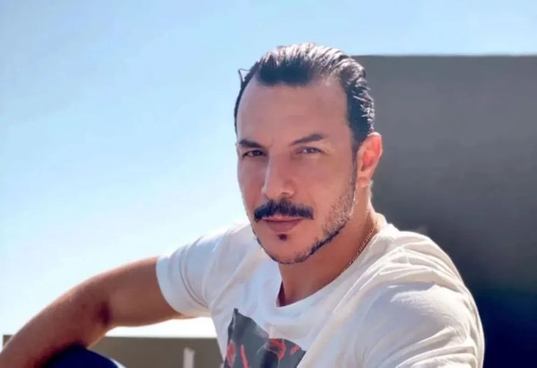 «لي الشرف».. أول رد من باسل خياط على ترشيحه لتجسيد سيرة كمال الشناوي - صورة 3