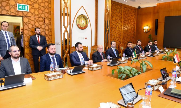 رفض التدخلات الخارجية والحفاظ على وحدة سوريا.. رسائل دعم مصرية لدمشق - صورة 3