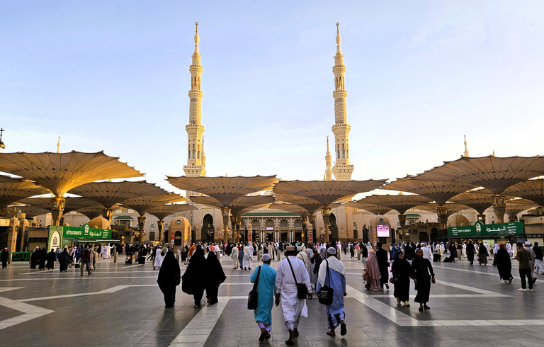 شروط الحج 2026 للمواطنين والمقيمين وحجاج الخارج بالتفصيل - صورة 1