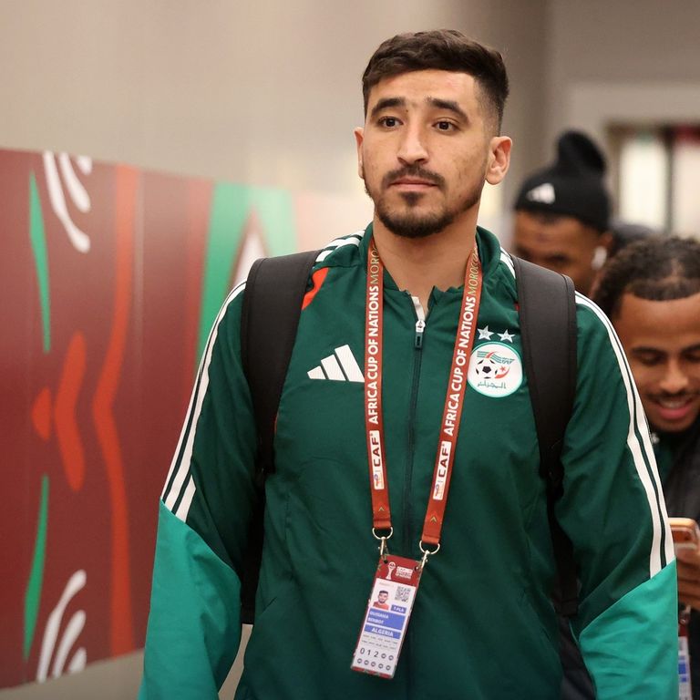 كأس الكونفدرالية الأفريقية تعيد &laquo;المعتزل&raquo; إلى منتخب الجزائر - صورة 1