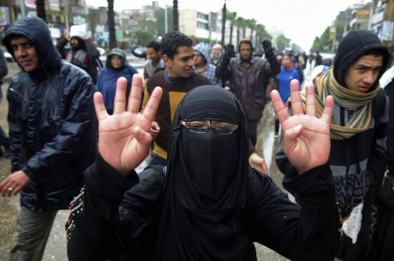 &laquo;الأخوات الإرهابيات&raquo;.. القوة الناعمة التي أسست &laquo;البنية التحتية&raquo; للتطرف - صورة 7