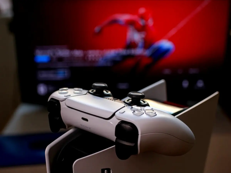 أسباب ارتفاع أسعار أجهزة PlayStation في الأسواق سعر جهاز بلايستيشن 6.. 4 أسباب وراء الارتفاع الجنوني المتوقع - صورة 1