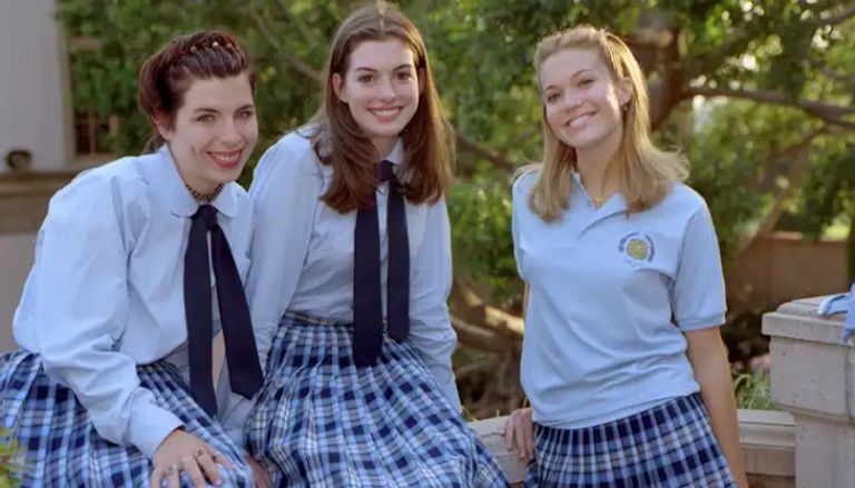 آن هاثاوي تصبح ملكة.. تفاصيل الجزء الثالث من &laquo;The Princess Diaries&raquo; - صورة 3