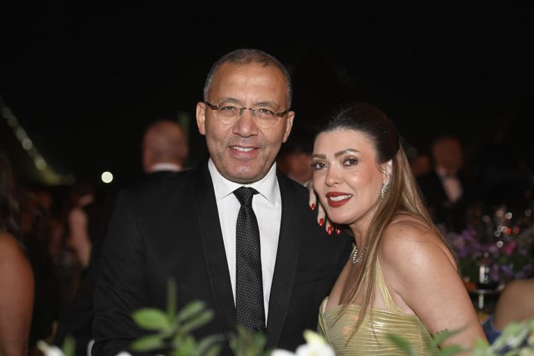 فستان أسطوري وأجواء ملكية.. تفاصيل زفاف ابنة باسل سماقية بحضور النجوم - صورة 16