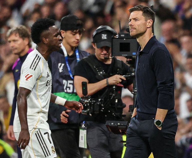 أحدهما يخص فينيسيوس جونيور.. مورينيو يضع شرطين لتدريب ريال مدريد - صورة 1