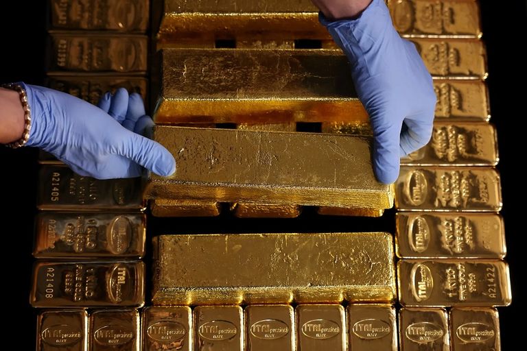 سعر الذهب اليوم.. &laquo;الثمين&raquo; يترقب تطورات الصراع في الشرق الأوسط - صورة 1
