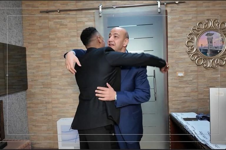 من &laquo;الدولارات&raquo; إلى أزمة الطيار.. محطات الخصام بين محمد رمضان وعمرو أديب - صورة 4