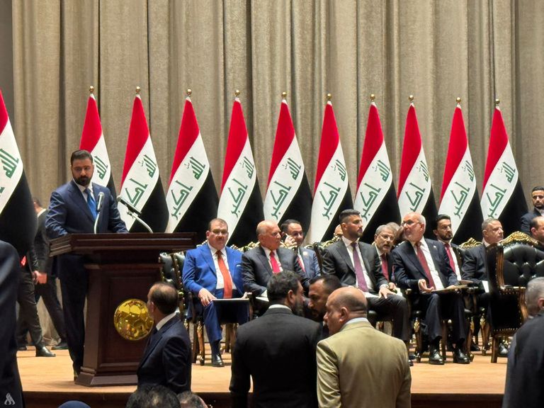 برلمان العراق يمنح الثقة لحكومة غير مكتملة.. وحقائب خارج التوافق - صورة 2
