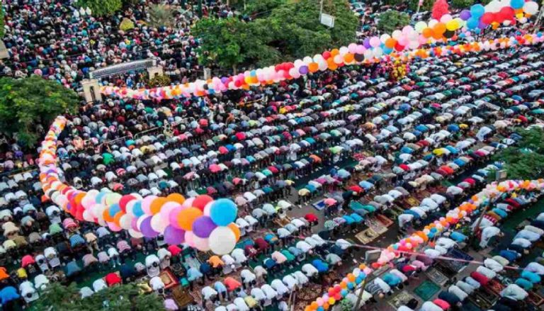 موعد وقفة عرفات وأول أيام عيد الأضحى 2026 في مصر وقفة عرفات وأول أيام عيد الأضحى 2026 في مصر.. موعد الرؤية الشرعية - صورة 1