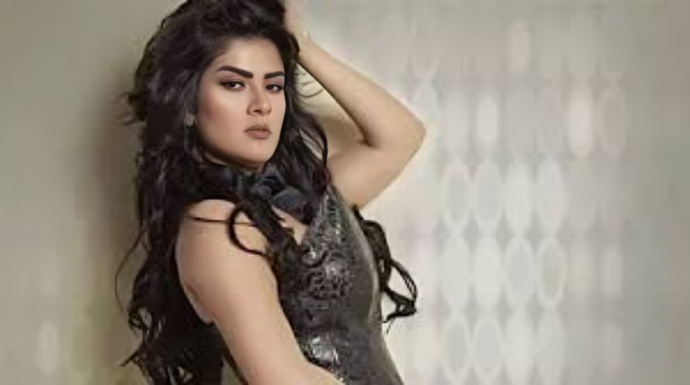 إحالة ياسمينا المصري للمحاكمة بعد بلاغ أشرف زكي - صورة 1