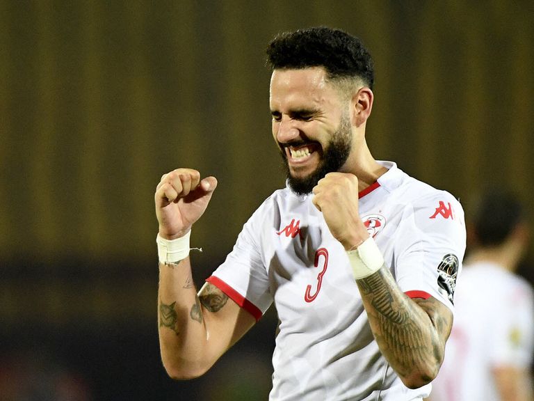 ديلان برون من عامل توصيل إلى المونديال الثالث.. قصة رائعة لنجم منتخب تونس - صورة 1