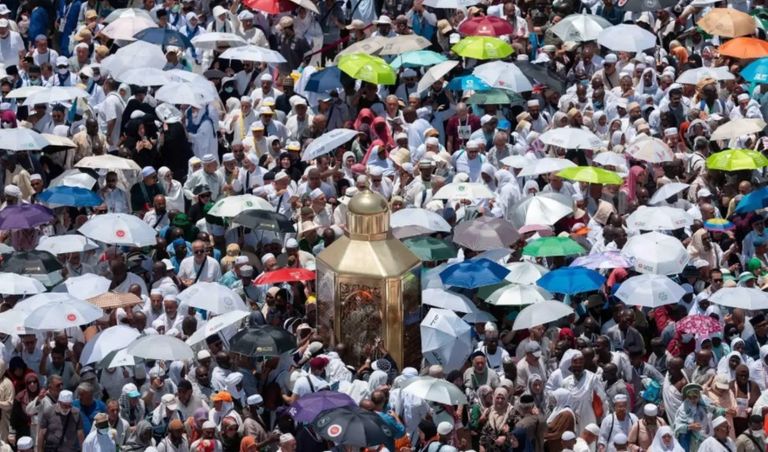 رخص الحج 2026.. كيف تُؤدى المناسك لكبار السن والنساء والمرضى؟ - صورة 2