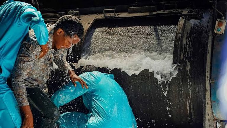 السينما الأفريقية تقترب.. LAUNDRY قصة إنسانية تجد طريقها للشاشات العربية - صورة 2