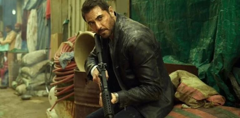 أحمد عز يكشف كواليس تصوير فيلم &laquo;7Dogs&raquo;: النار مسكت في إيدي - صورة 3