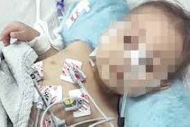 مصر.. وفاة الطفلة رحمة بعد تدهور حالتها إثر حقنها بالكلور - صورة 1