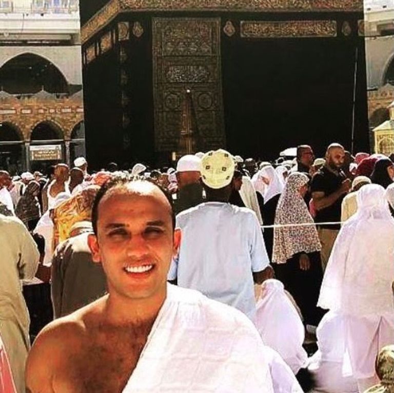 زينة تستعيد لحظات رحيل شقيقها: غادر الدنيا صائمًا بعد صلاة العصر - صورة 1