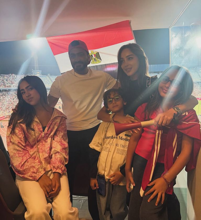 ظهور عائلي لتامر حسني وبسمة بوسيل يجدد آمال العودة - صورة 1