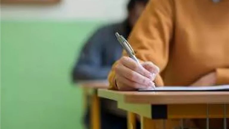 ضوابط امتحانات الثانوية العامة في مصر ضوابط جديدة للإجابة في امتحانات الثانوية العامة في مصر.. التعليم توضح - صورة 1