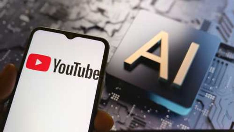 ميزة "اطلب الموسيقى" وتوصيات البودكاست بالذكاء الاصطناعي أدوات جديدة من يوتيوب بريميوم 2026 لبث البودكاست بالذكاء الاصطناعي - صورة 1