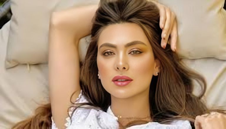بعد 3 سنوات غياب.. ستيفاني صليبا تعلن &laquo;ولادة جديدة&raquo; - صورة 1