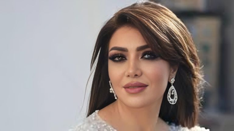 لقاء سويدان تطلب من جمهورها الدعاء لوالدتها أثناء خضوعها لعملية جراحية - صورة 1