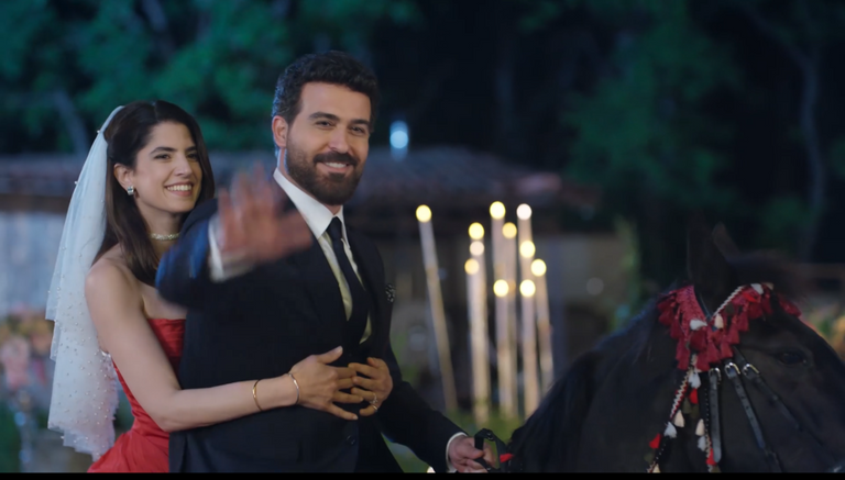 مسلسل &laquo;ليل&raquo; الحلقة الأخيرة.. عادل يختار عائلته ونجم يفاجئ ورد - صورة 3