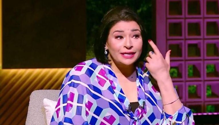«قلبي اتكسر كتير».. صفوة تكشف أسرار حياتها الفنية - صورة 1