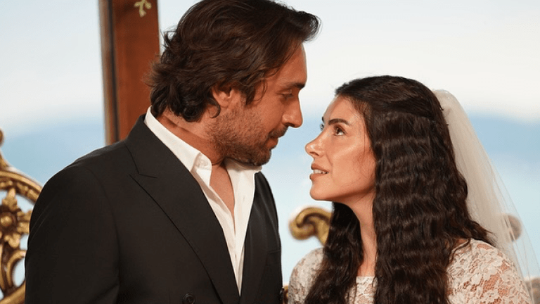 مسلسل «هذا البحر سوف يفيض» الحلقة 31 الأخيرة.. الحقيقة تخرج إلى العلن - صورة 1