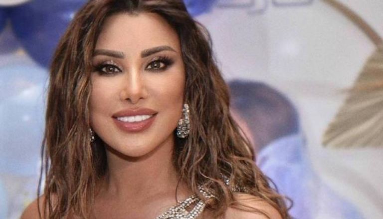 &laquo;شمس الأغنية&raquo; تختفي.. سر غياب نجوى كرم - صورة 2