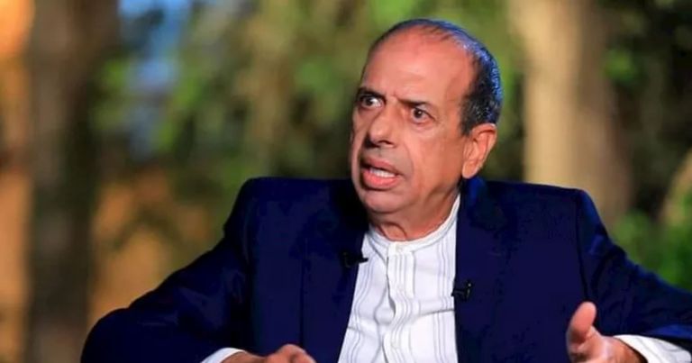 محمد الصاوي عن عادل إمام: &laquo;سألني إذا كنت السبب في تدخين شقيقه&raquo; - صورة 1
