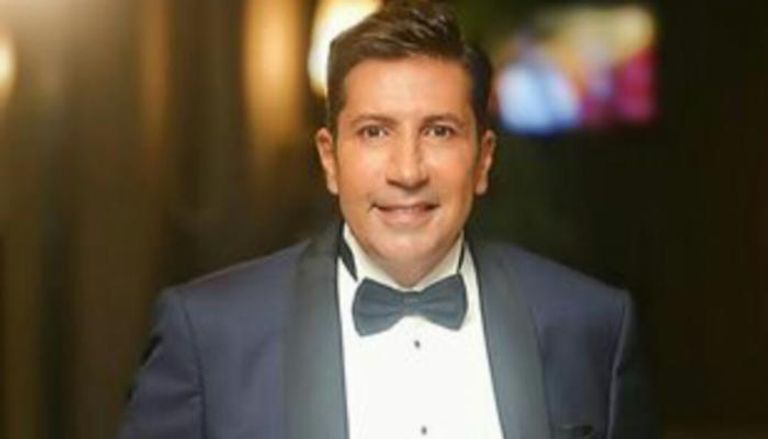 هاني رمزي يستعد لجزء ثان من فيلم «غبي منه فيه» بعد 20 عامًا من النجاح - صورة 2