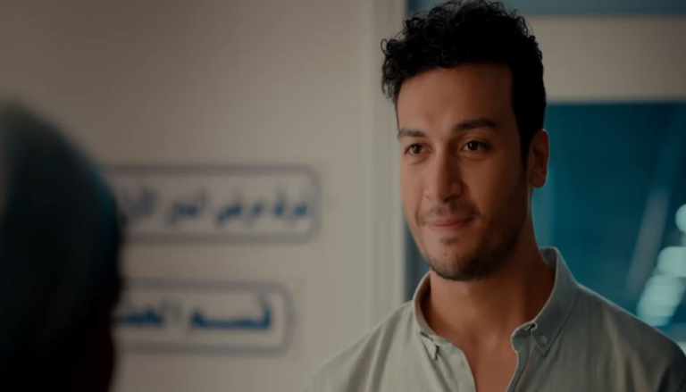 مسلسل &laquo;ورد على فل وياسمين&raquo; الحلقة 9.. طارق يتحدى أسرته وزيارة مفاجئة إلى منزل إلهام - صورة 1