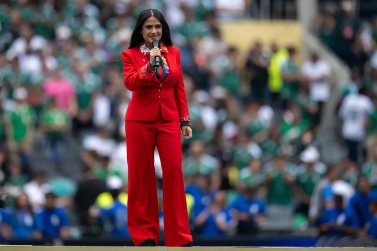 بريق النجمات يخطف الأنظار في افتتاح كأس العالم 2026 - صورة 2