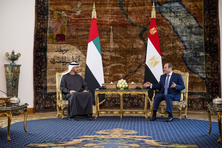 خلال زيارة أخوية إلى مصر.. محمد بن زايد يبحث مع السيسي علاقات البلدين والتطورات الإقليمية - صورة 2