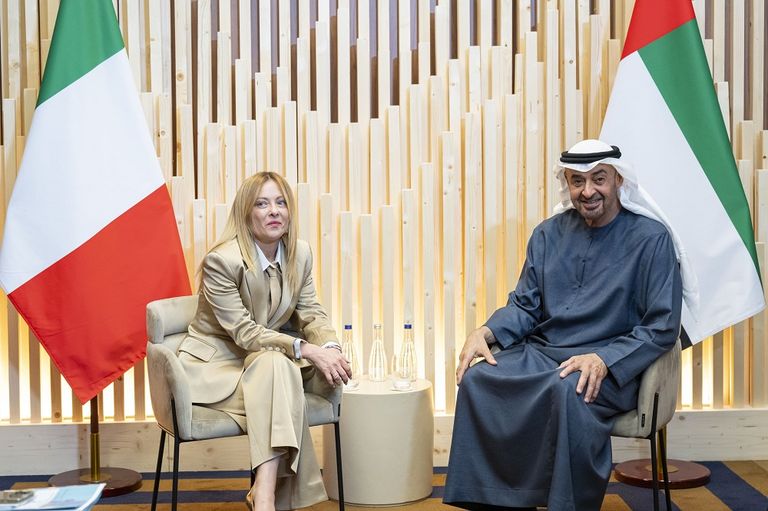 على هامش قمة &laquo;G7&raquo;.. محمد بن زايد ورئيسة وزراء إيطاليا يبحثان تعزيز علاقات التعاون - صورة 1