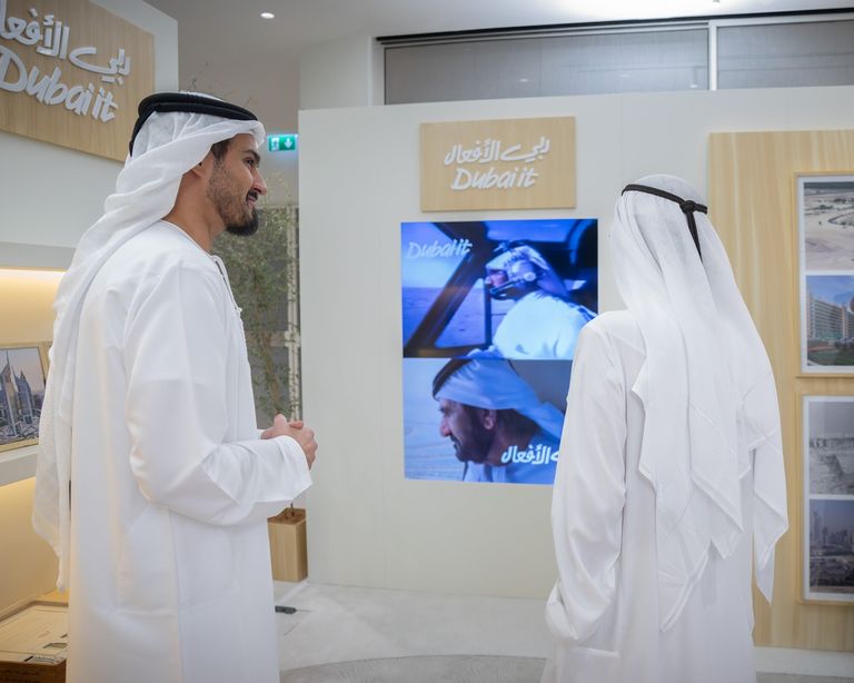 محمد بن راشد يطلق &laquo;دبي الأفعال&raquo;.. الإنجاز السريع للعمل بجودة استثنائية - صورة 4