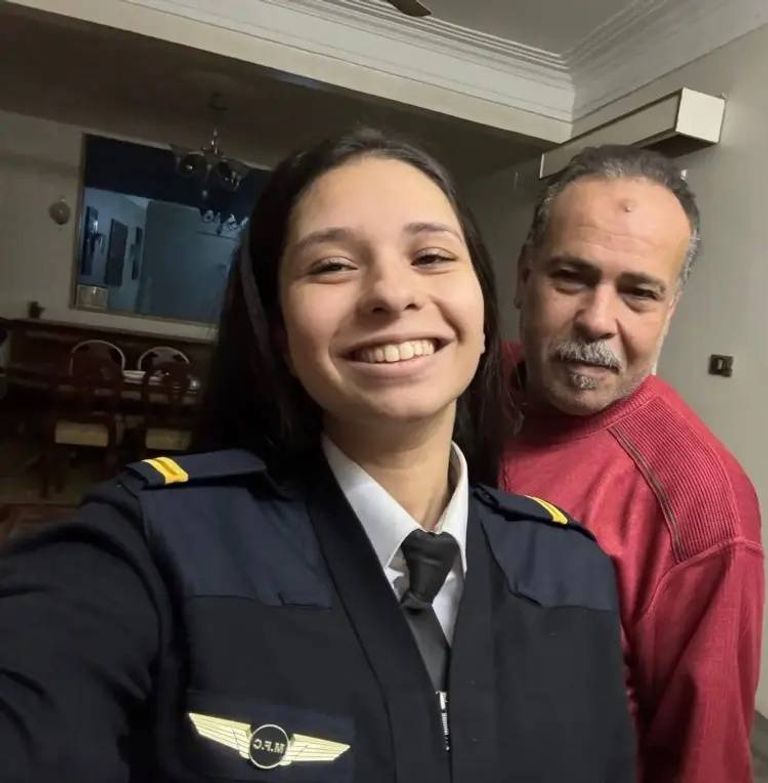 مصر.. نهاية مأساوية لطالبة الطيران &laquo;منار حامد&raquo; بعد سقوط طائرتها بأكتوبر - صورة 1