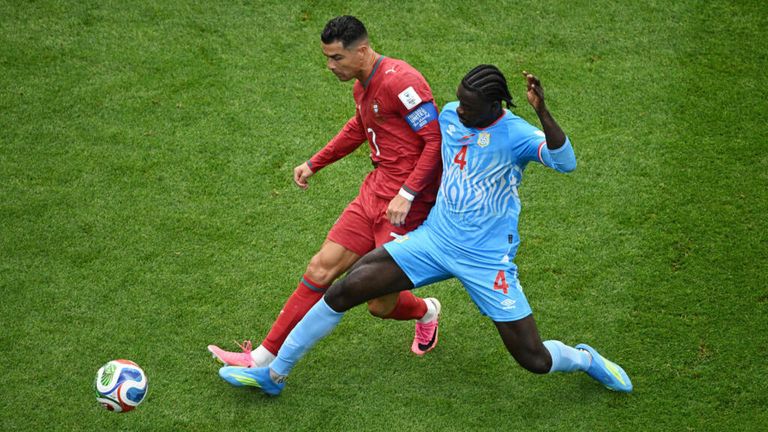 المباراة رقم 100.. طريق ميسي ورونالدو لمواجهة تاريخية في كأس العالم - صورة 2