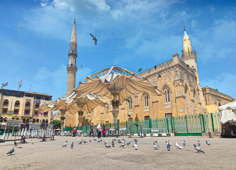 مصر.. إغلاق مؤقت لمقام الإمام الحسين 3 أيام بالتزامن مع عاشوراء - صورة 1