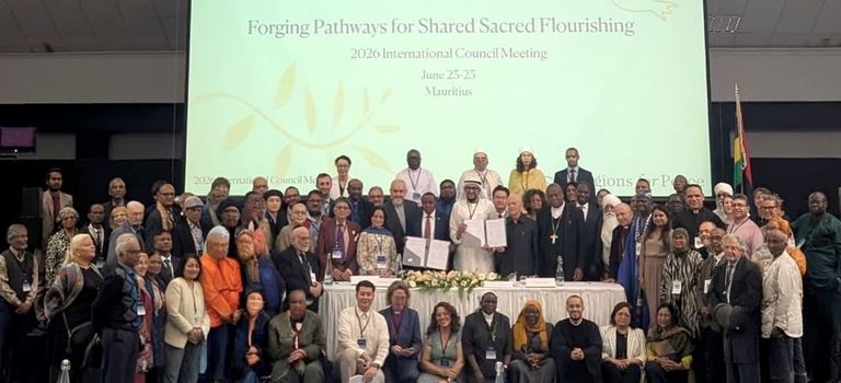 إنجاز دولي.. الإمارات تستضيف أكبر تجمع ديني متعدد الأديان بالعالم في 2027 - صورة 1