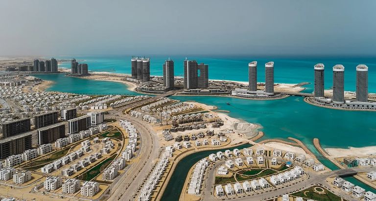 &laquo;العلمين الجديدة&raquo; تقود طفرة السياحة في مصر.. إشغالات الفنادق تتجاوز 90% - صورة 3